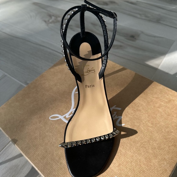 Christian Louboutin So Me 100 Leather Heel (37) - Picture 11 of 15